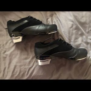Capezio Comp Tap Shoes